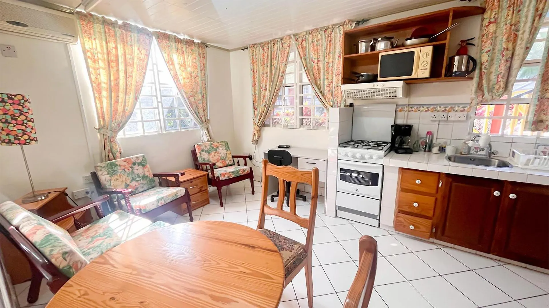 Coco Mango Suites Portsmouth Dominica
