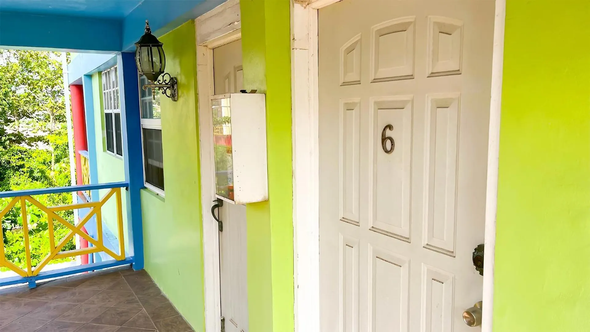 Coco Mango Suites Portsmouth